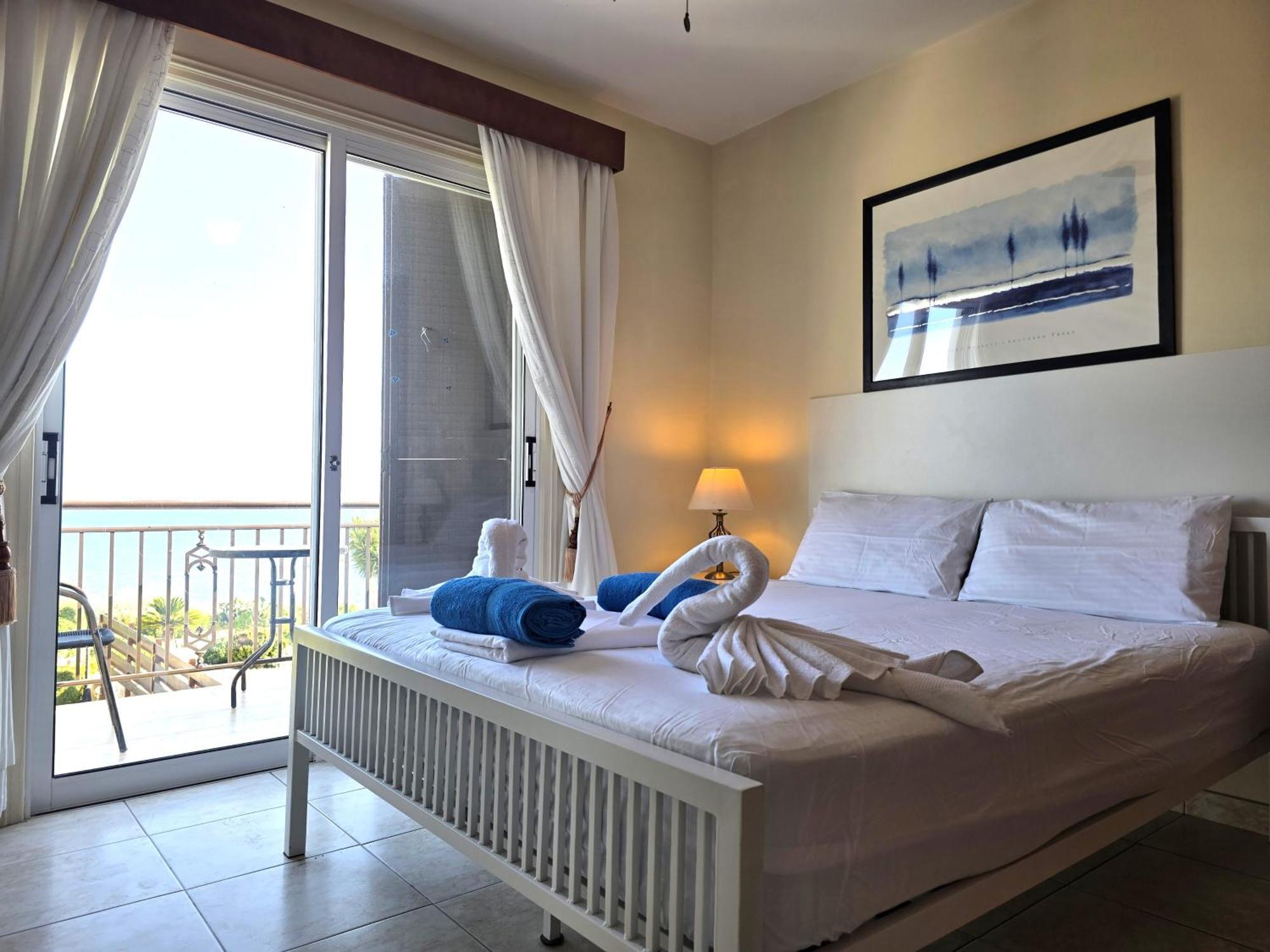 H&O Sunrise Villa In Coral Bay! Exteriör bild
